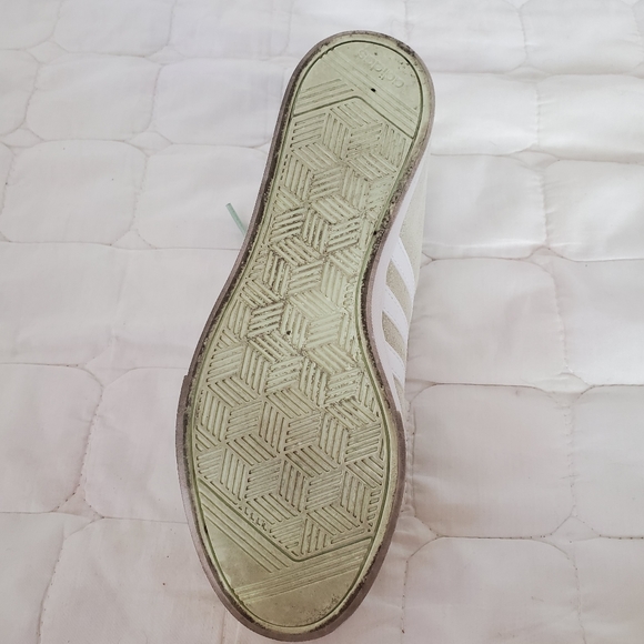 Adidas sneakers - Picture 8 of 12